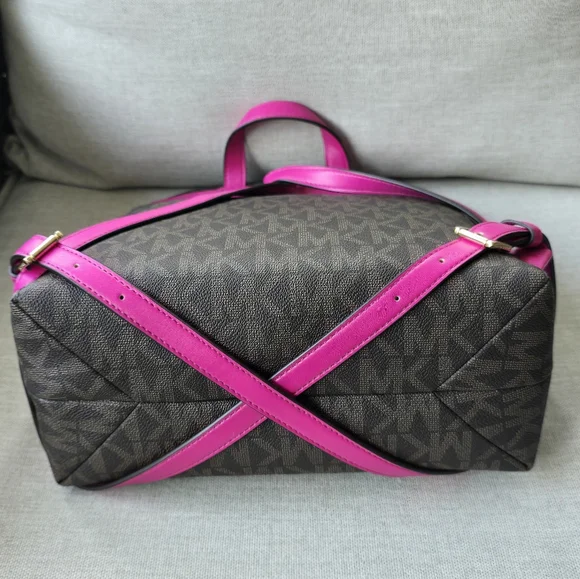 NWOT Michael Kors Dallas Backpack Medium